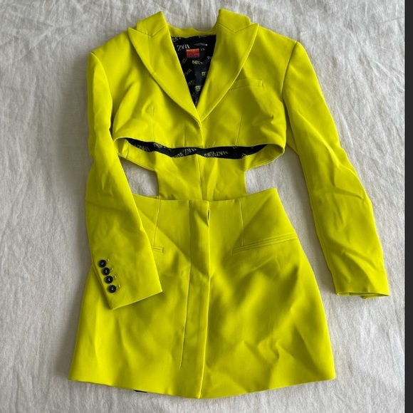 Zara cut out blazer dress bloggers fav - Picture 10 of 12